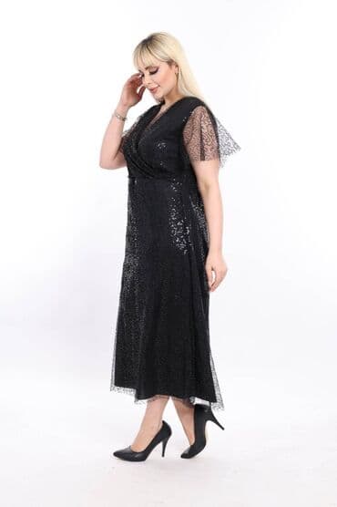 haljine xxl: 2xl - 4xl
4500 — 3