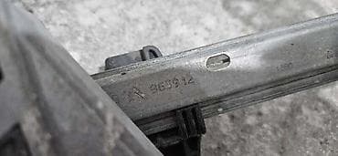 c3 exclusive 2003: PODIZAC STAKLA MOTORIC ZA CITROEN C3 ZA 2003. GOD — 2