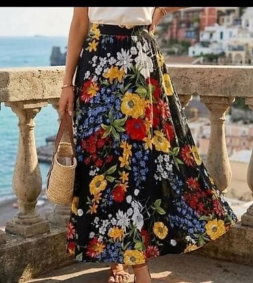 Duga suknja s cvetnim printom - Model: maxi dužina, A-kroja, široko