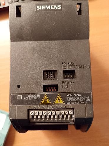 šeme za goblene: Frekventni pretvarač Siemens SINAMICS G110 model 6SL3211-0AB17-5BA1 — 6