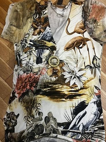 ugg zenske: Elegantna ženska haljina Roberto Cavalli sa tropskim printom. Haljina — 2
