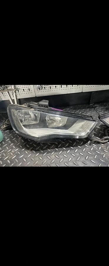 za salon: AUDI A3 8V 6 DESNI FAR HALOGEN | Audi vagen delovi altina zemun — 3
