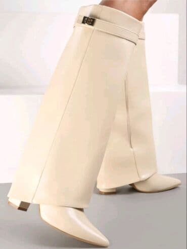 Oxfords: High boots — 9