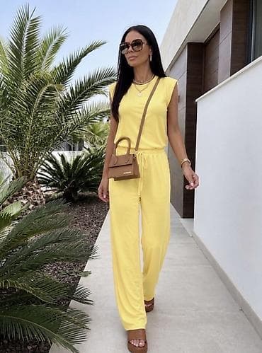 pantalone bele: Pqmuk komplet sa naramenicama
Duz nogavica 115
2400 din
Mx — 3