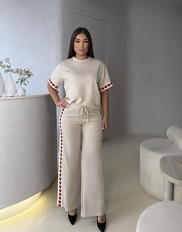 ps kozne pantalone: ❤️Top komplet – majica i pantalone sa srcima — 9