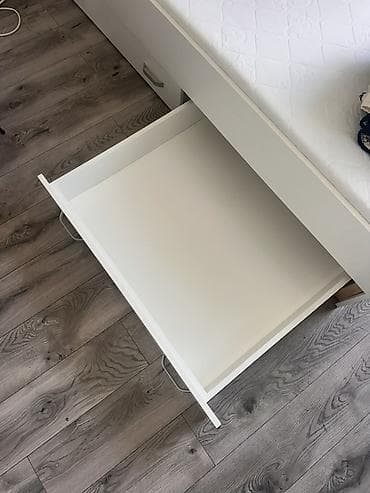 forma ideale komoda sa fiokama: Jednokrevetni krevet sa fiokama + dušek - Moderan, minimalistički — 8
