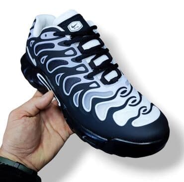 Sweatpants: Trainers, size - 46 — 8