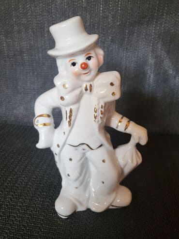 porcelanske solje za caj: Figura, bоја - Šareno, Novo — 1