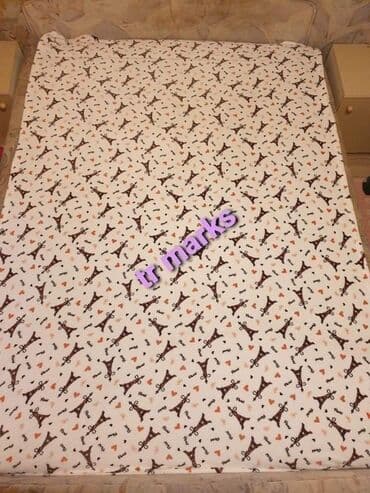 cebaste: Premekana ćebad
Dimenzije 150 x 200 cm
Cena 2100 din — 3