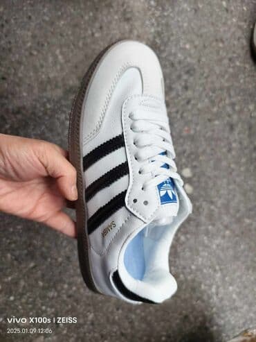 torbice za devojke: Adidas, 38 — 12