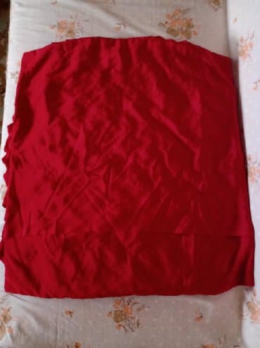 Posteljina: Nova jastcnica dim. 58/58 cm — 2