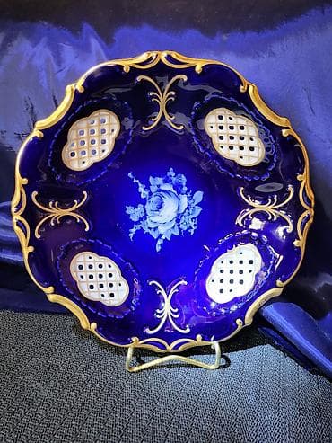 vinil ploce cena: Cinija kobalt cipkasti porcelan Pirkenhammer iz 90ih.godina. Ceska — 1