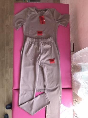 Ženska obuća: Duks + donji deo (trenerka) u kompletu, u bež/sivoj nijansi. - Gornji — 2