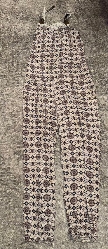 converse нови сад – слике: 9Fashion Woman, L (EU 40), 2XL (EU 44), XL (EU 42), Floral, color - Multicolored — 1