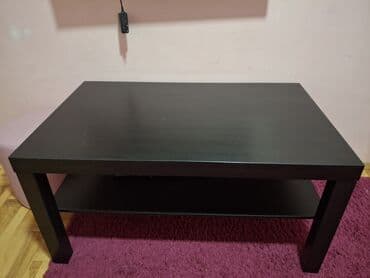 polica za igracke ikea: Crni klub sto modernog dizajna, pogodan za dnevne sobe. Sto ima — 1