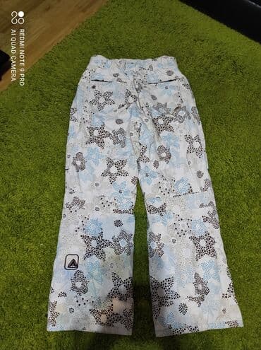 Women's Clothing: Ski pantalone velicina M Duzina 103 Unutrasnji deo nogavice 72 — 2