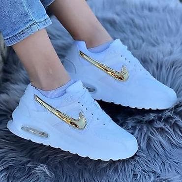 buzz nike patike: Airmax patike 
od 36 do 41 
 3.800 din
PK🌛 — 6