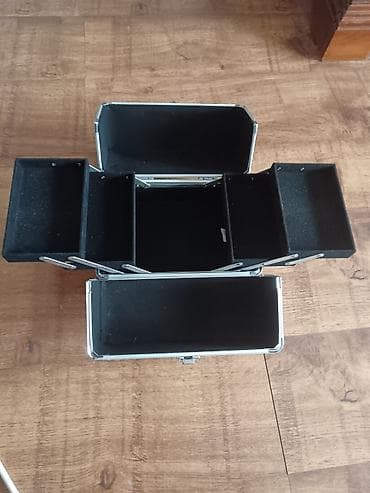 iqos drzac cena: Aluminijumski kofer za šminku/alat sa harmonika otvaranjem - — 2