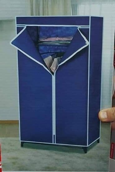 kupujemprodajem ormari i garderoberi: Garderober
2300 din
Materijal-tkanina
Dimenzije-?155 s.s — 1