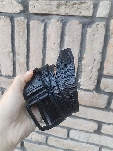 muske jakne legend: Nov muski kozni markirani kais ARMANI, izradjen od vrlo kvalitetne — 2