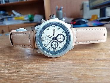 rolex original: Kućište od nerdjajućeg čelika, prečnik kućišta 44 mm, debljina kućišta — 1