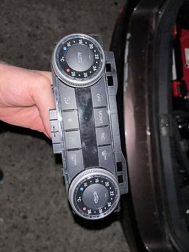manuel auto: KLIMATRONIK ZA MERCEDES BENZ C KLASA, C 160, C 180 . | Klimatronik — 1