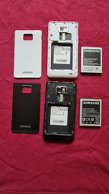 telefoni na prodaju: Samsung Galaxy S II (GT‑I9100) – 2 komada, bela i crna varijanta — 7