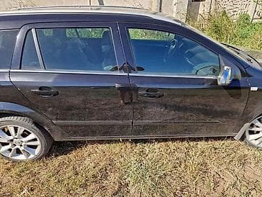 polo automobili: VRATA CRNA BOJA Z20R ZA OPEL ASTRA H | Cena je po komadu za gola — 1