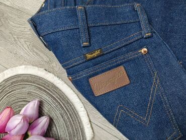 new yorker kratke majice: Nove farmerice Veličina L Struk po 40 cm Dužina 111 cm Za sve — 3