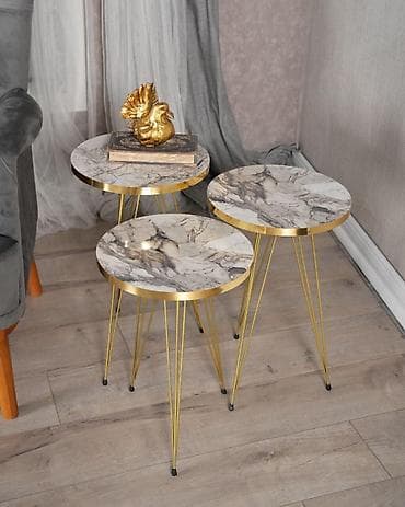 Sectional sofas: 01. ✨ Set Stočića “Gold” 3/1 Cena: 5500 RSD Unesite luksuznu notu u — 5