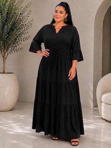 bluze c: 06. Haljina za punije
2XL 3XL 4XL
Cena : 2.900 dinara H — 4