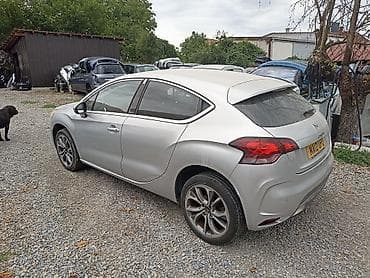 car serbia: Citroën DS4, srebrna metalik boja, hečbek sa 5 vrata. Delovi na — 5