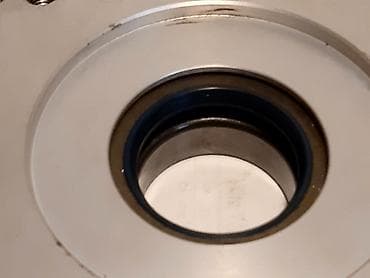 kolica za alate: Aluminijumsko kuciste sa lezajem za osovinu 50mm Lezaj u kucistu je — 8