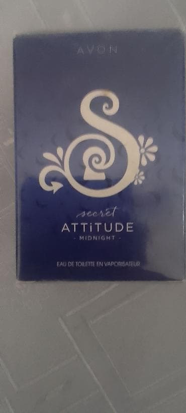 armaf parfemi zenski: AVON Secret Attitude Midnight – toaletna voda u spreju - Brend: Avon — 1