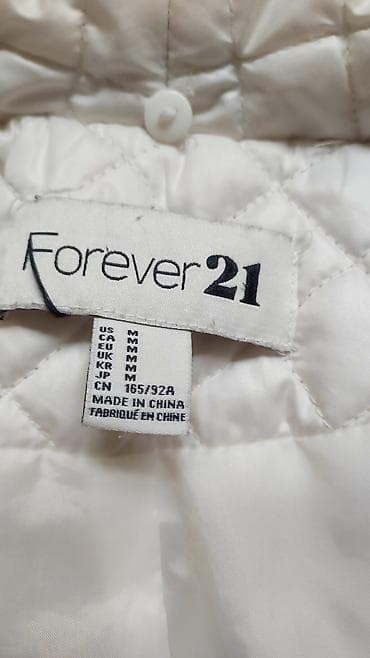 Ženska odeća: Forever 21 ženska prošivena jakna – bela - Veličina: M — 3