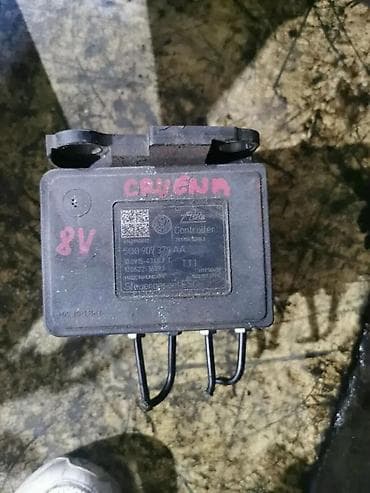 kontakt brava golf 5: ABS PUMPA. A3. 8V. 12-16. 5Q0907379AA | ABS pumpa — 3