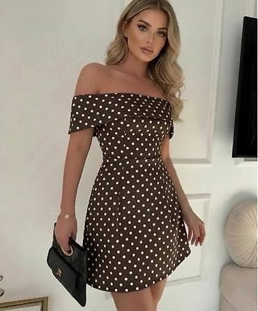 massimo dutti zelena haljina: Haljina na tufne – bardot model. - A-linija sa naglašenim strukom i — 1