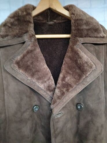 Kaputi i mantili: Muska bunda Odlicno ocuvana Velicina 50 Mere Ramena 52 Grudi 56 — 3