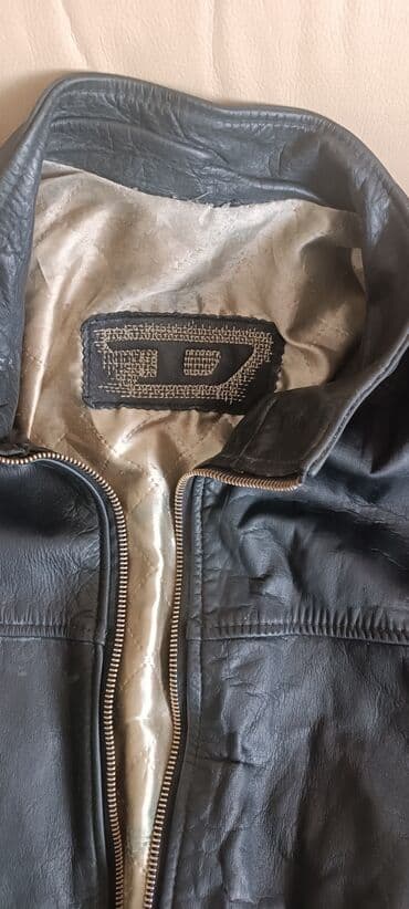 Suits: Kožna jakna Diesel — 3