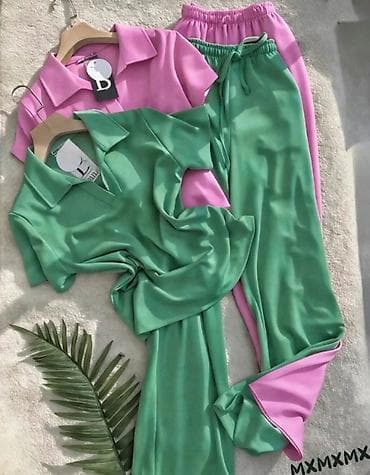 pidzame za trudnice: Dvodijelni ženski komplet – polo majica + ravne trenerka pantalone - — 1