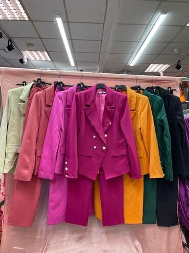 zenski kompleti mona: Komplet S m,Lxl 3700 — 2