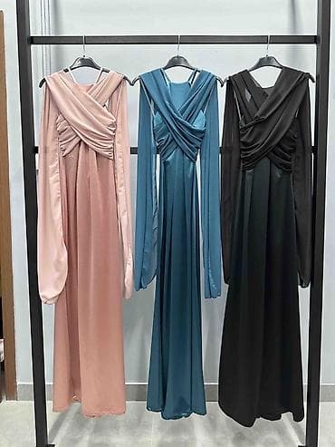 boho haljine prodaja: Elegantna duga haljina sa preklopljenim drapiranim gornjim delom i — 4
