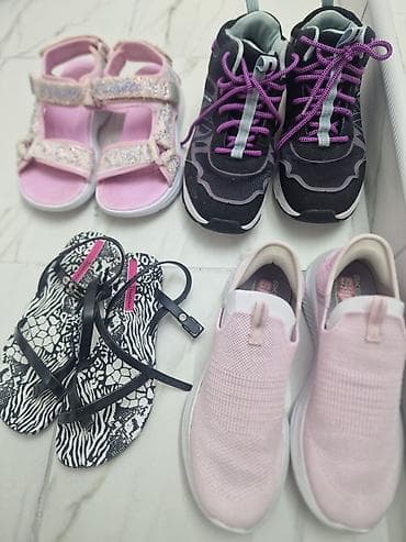 shoestar obuca: Komplet obuće – dečiji i ženski modeli - Dečije sandale Skechers — 1