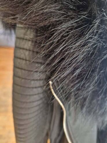 carape sa grejacima: JAKNA zenska L velicina konfekcijski broj 40 . Nova . Skida se — 5