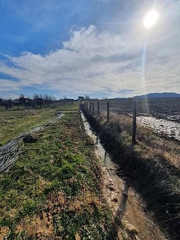 kuca loznica prodaja: Topola-Gornja Šatornja, njiva 353 ara Topola-Gornja Šatornja, njiva — 3
