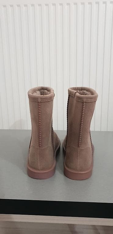 sunjalice papuce: Ugg obuća 38, bоја - Braon — 8
