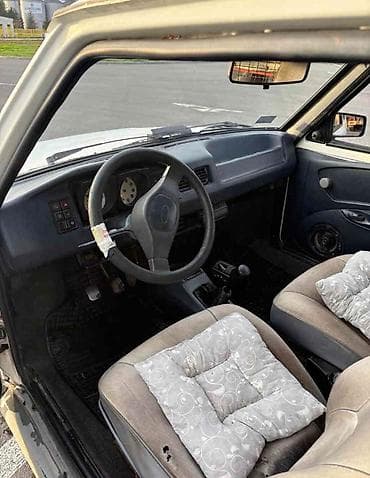 auto prikolice na prodaju: Zastava Koral IN 2006. god registrovan do 30.05.2027. Karoserija je — 3