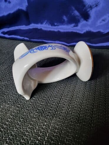 Musical Instruments: Svecnjak nov iz 1951 do 1974g. Lippelsdorf porcelan Nemacka. Nov — 10