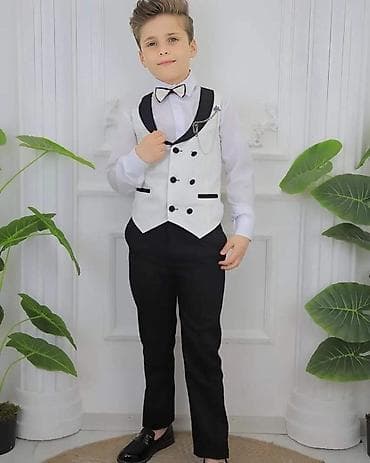 Uskoro dostupni kompletići odela svečanih za dečake, primamo na lalafo.rs Uskoro dostupni kompletići odela svečanih za dečake, primamo