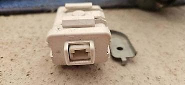 Releji: MODUL ZAKLJUCAVANJA VRATA ZA SUZUKI SWIFT ZA 2012. GOD. - 3719071L10 — 2